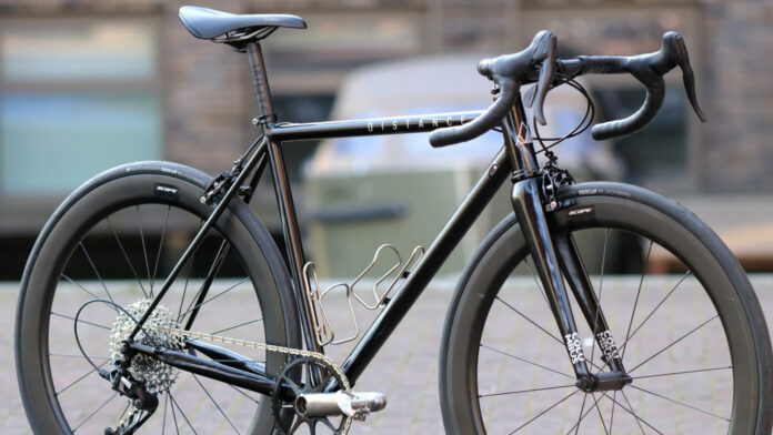 le vélo cherche-t-il à redevenir simple ?
